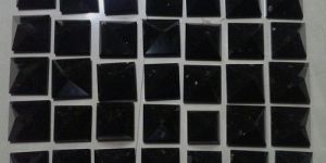 Black Turmuline Pyramid