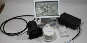 Security Light with wireless Hooter & Panic Button