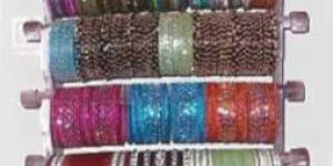 Hanging Bangles (02)