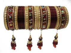 Hanging Bangles (04)