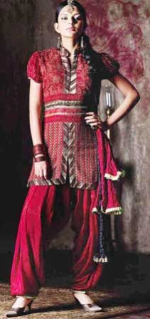 Punjabi Style Salwar Kameez