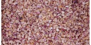 Dehydrated Pink Onion Chopped