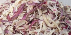 DEHYDRATED PINK ONION FLAKES