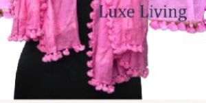 MULTICOLOR POMPOM SCARFS