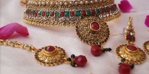 Imitation Diamond Necklace Set