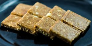 Crushed Peanut Chikki