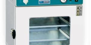 Vacuum Oven
