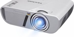 Impressive Performance Audiovisual Projector