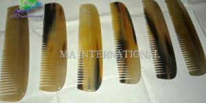 Horn Comb