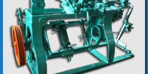Barbed Wire Making Machine