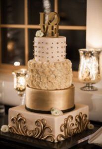 GOLDEN GLITTER GLAZE