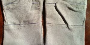 White Colour Hand Gloves