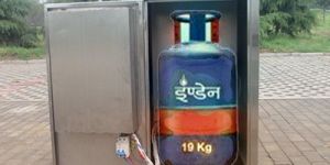 Battery Powered Steam Cleaner