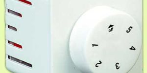 Sr-40 Electronic Regulators