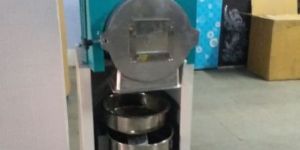 2 HP Pulverizer Domestic Flour Mill