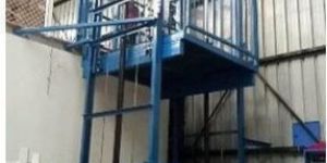 Commercial Hydraulic Goods Lift