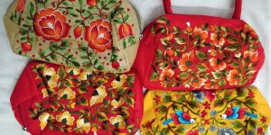 Pouch Bags - Embroidery - Purse