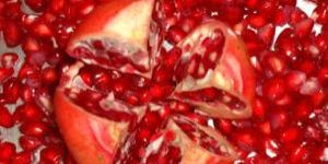Fresh Pomegranate Arils