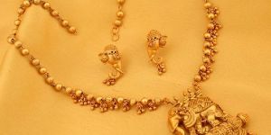 Sukkhi Elephant Matte Finished Necklace Set