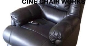 Black Deluxe Recliner Chair