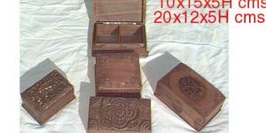 Box Having Sliding Lock