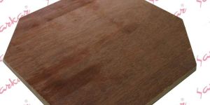 Octogonal Plywood