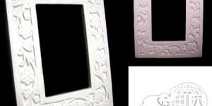 Wooden Photo Frame - 001