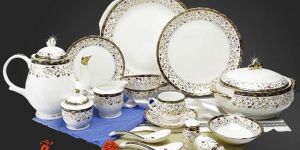 Gold Series Dinner Set