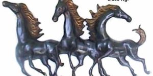 BWH - 12 Brass Wall Hangings (Horse)