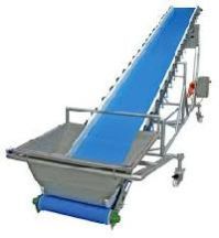 Inclined Crate Conveyor