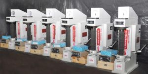 Rockwell Hardness Testing Machine