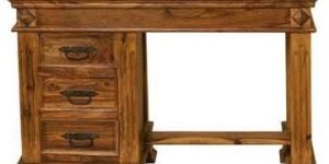 Polished Wooden Computer Table