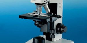 Laboratory Microscopes