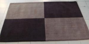 Contemporary Dual-Tone Block Pattern Rug