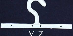 Plastic Hangers (V-7)