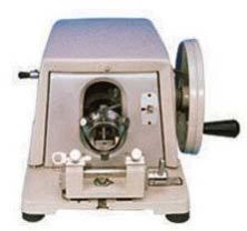 Motorized Microtome