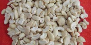 Broken Cashew Nuts