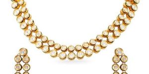 Exclusive Vilandi Necklace Set