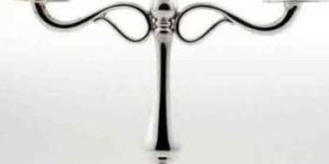 Three Buds Candle Stand