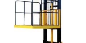 Hydraulic Goods Lift