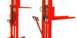 Manual Hydraulic Stacker