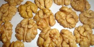 Walnut Kernels