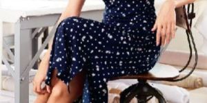 Vintage Dress in Crepe Fabric