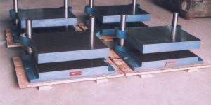 Cast Iron Pillar Die Sets