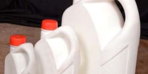 Plastic Lubricant Bottle