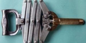 Hand Operated Riveting Equipment