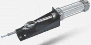 PUSH ACTION TOGGLE CLAMP - PNEUMATIC OPERATION