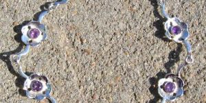 Ladies Beautiful Sterling Silver .925 Amethyst Bracelet