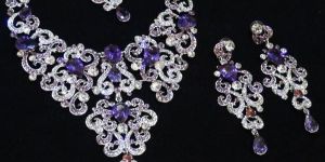 Imitation Jewellery 06