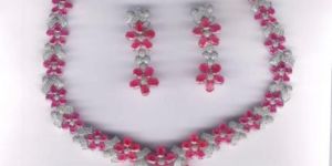 White Gold Necklaces